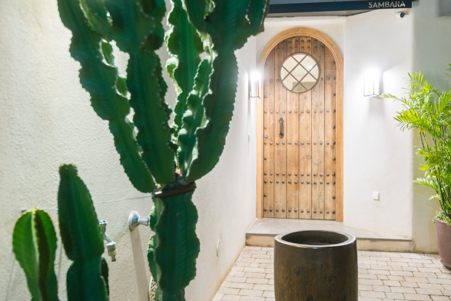 Front door view of Villa, Marbella luxury Beach House short term rental, located on the beach side at Marbella´s exclusive Golden Mile just by beach