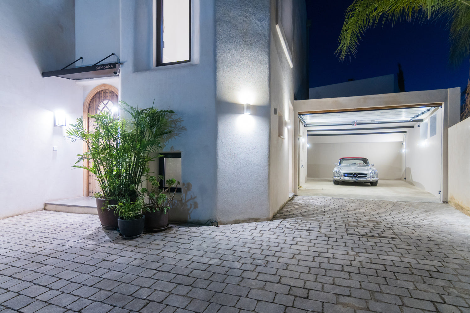 Entrance and garaje area of Villa, Marbella luxury Beach House short term rental, located on the beach side at Marbella´s exclusive Golden Mile just steps from the sea 